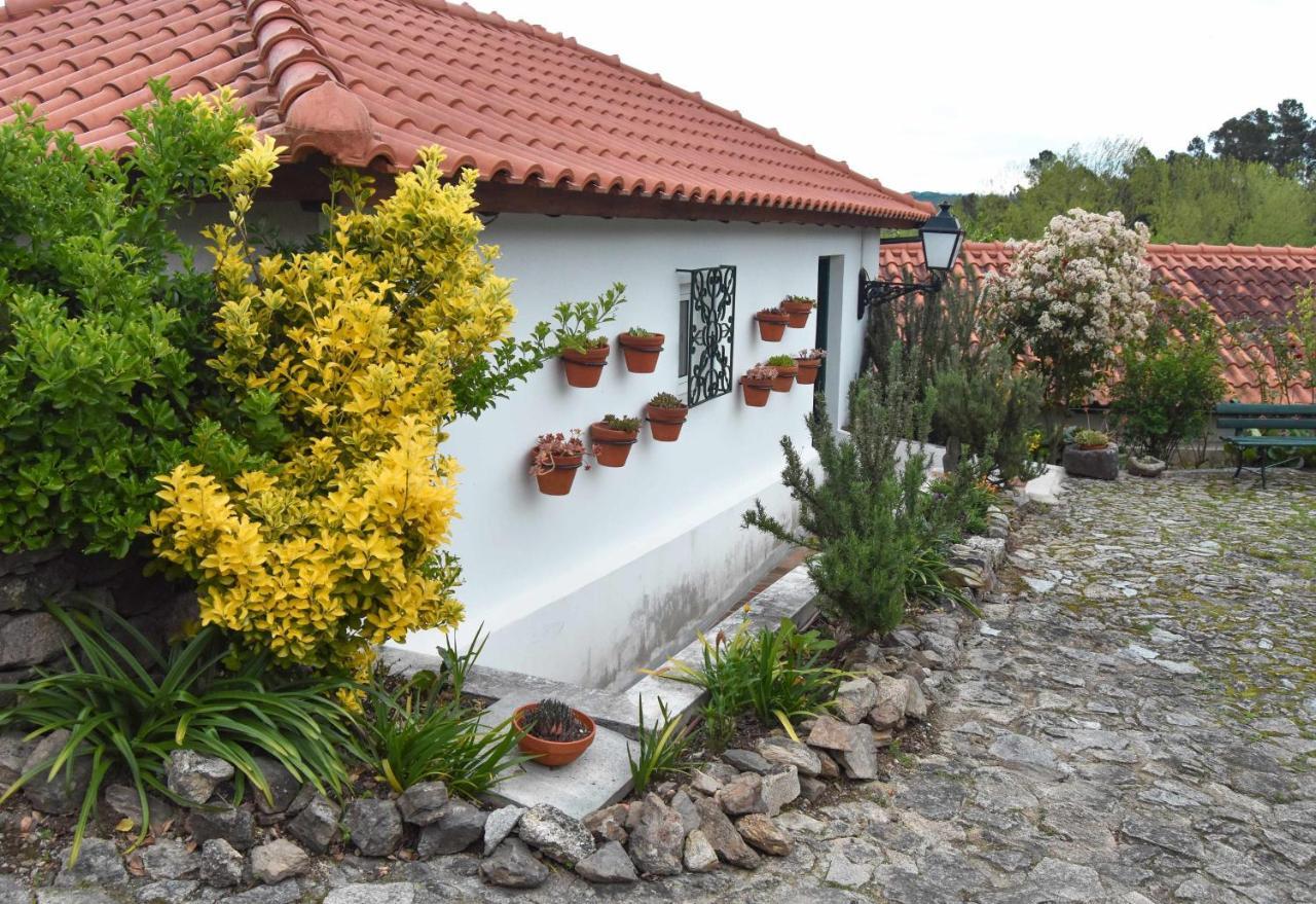 Casa De Lamas Кабесейраш-ди-Башту Экстерьер фото